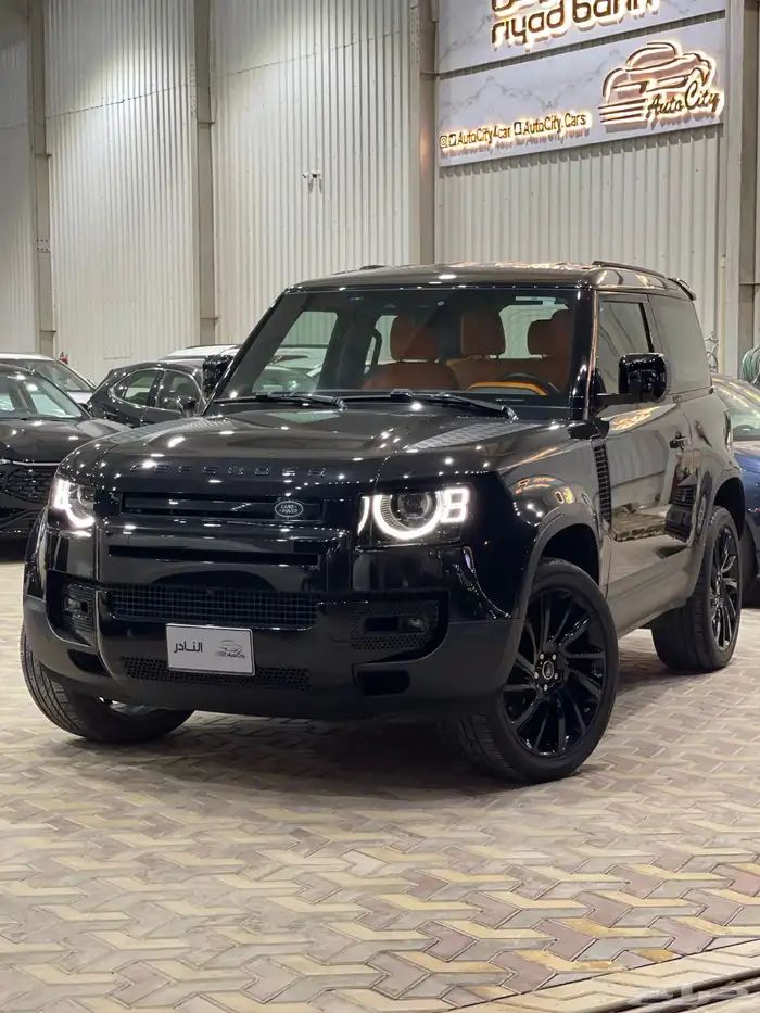 ديفندر V4 90 اسود 2021 عداد 53 الف 1