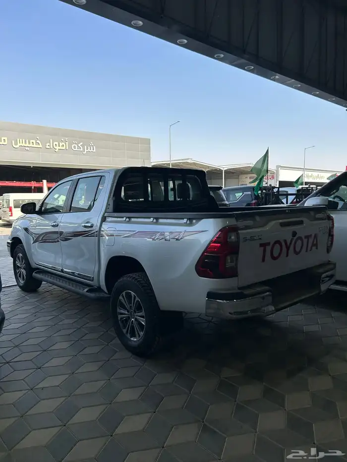هايلوكس 2025 S-GLX فل كامل بنزين سعودي تماتيك 3