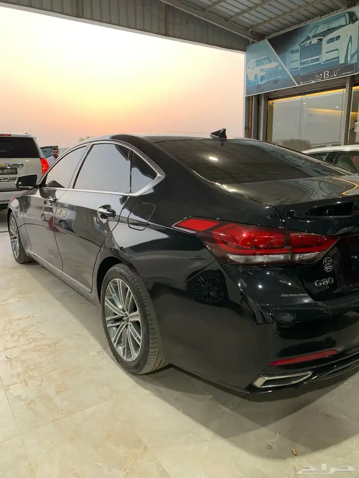 جنسس G80 بنزين 2020 4