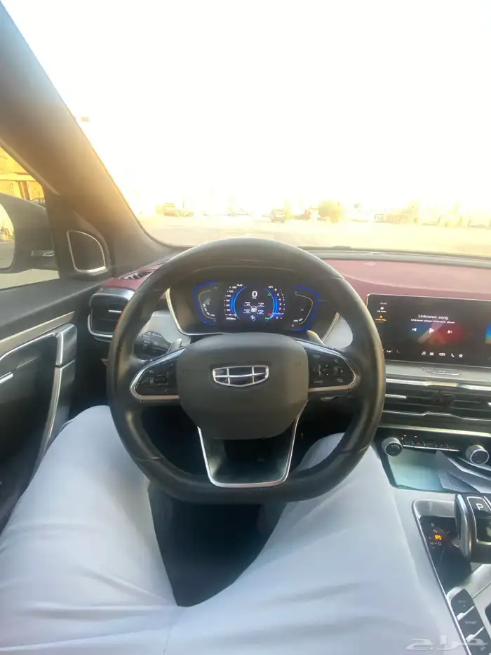 جيلي كواراي 0