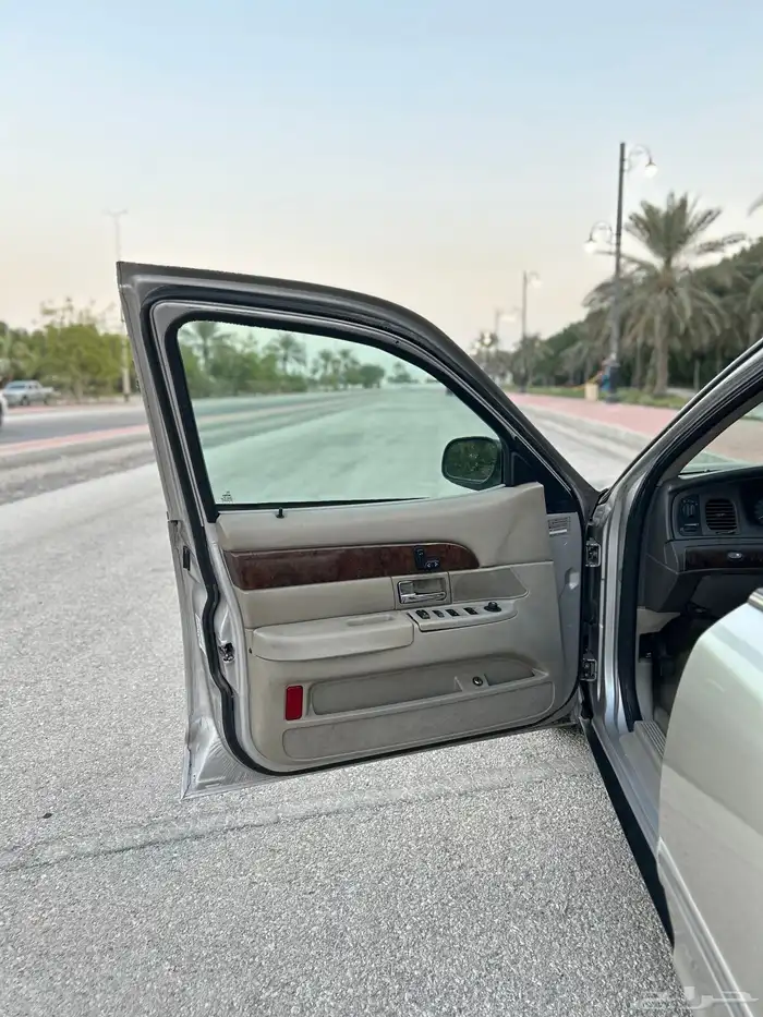 فورد ماركيز 2010 سعودي 9