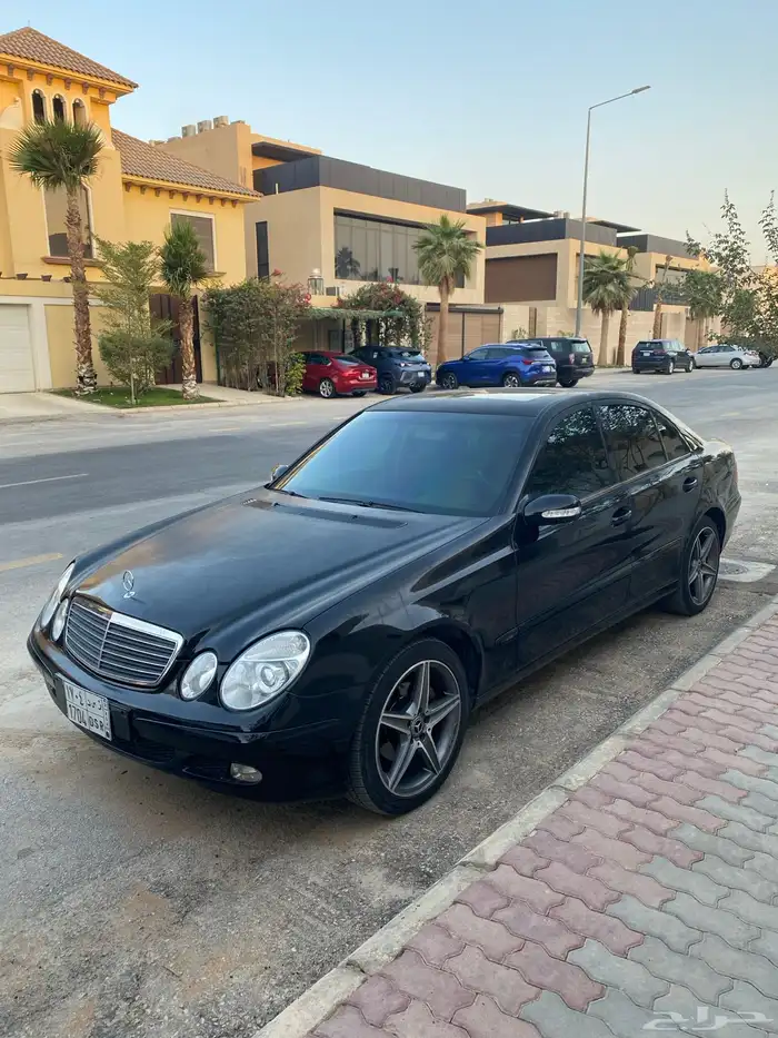 مرسيدس E240 0