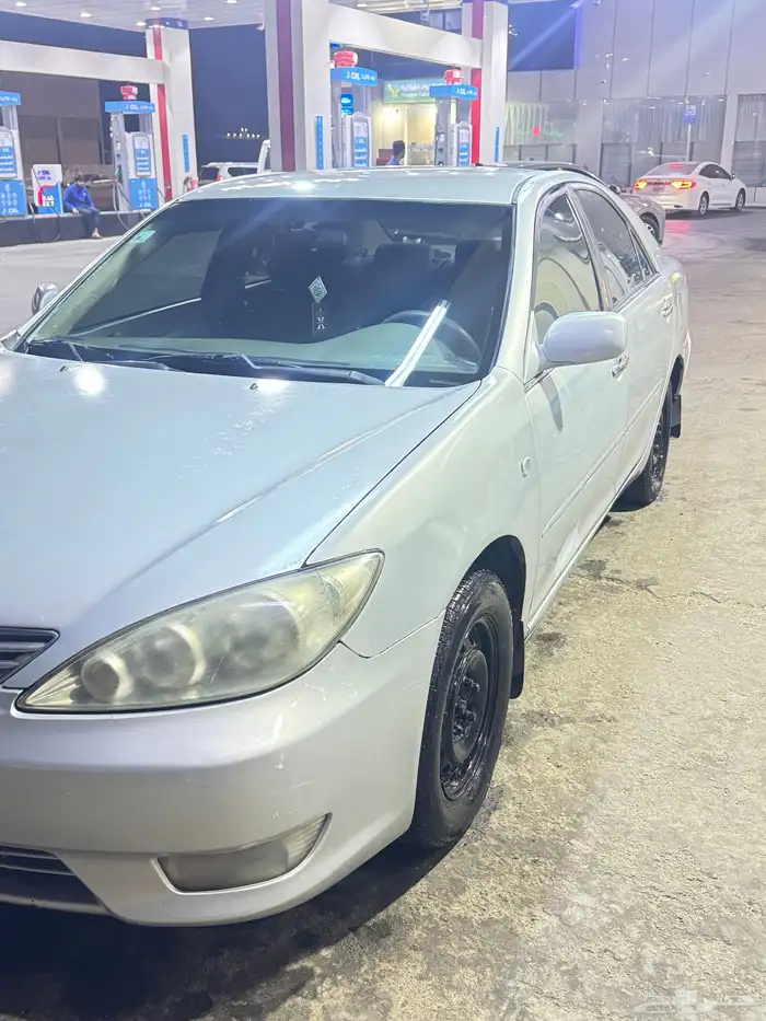 للبيع كامري 2005 1