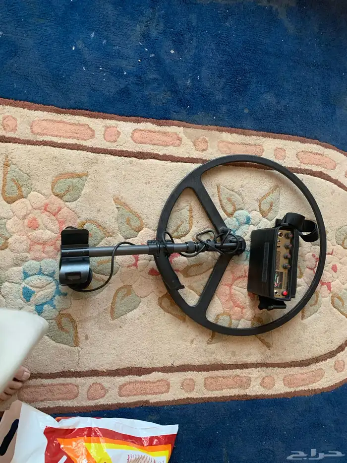 للبيع جهاز كشف معادن قولدن ماسك برو2 بلغاري 1