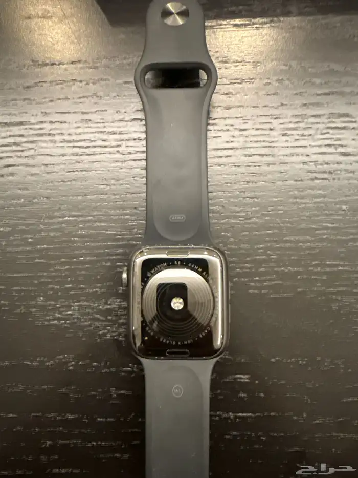 ساعة Apple Watch SE مقاس 44mm للبيع 2