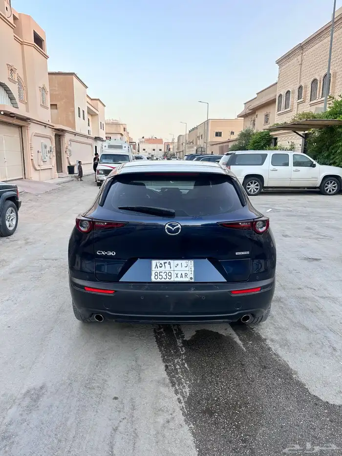 سياره مازدا 2