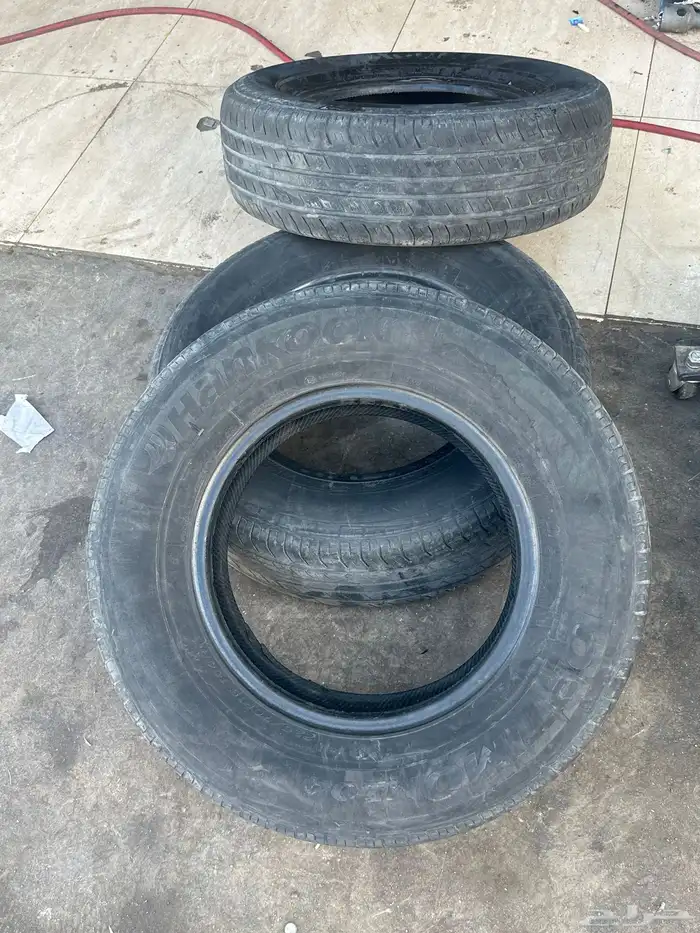 3 كفرات جنط 15 يركب على ددسن او هايلوكس 0