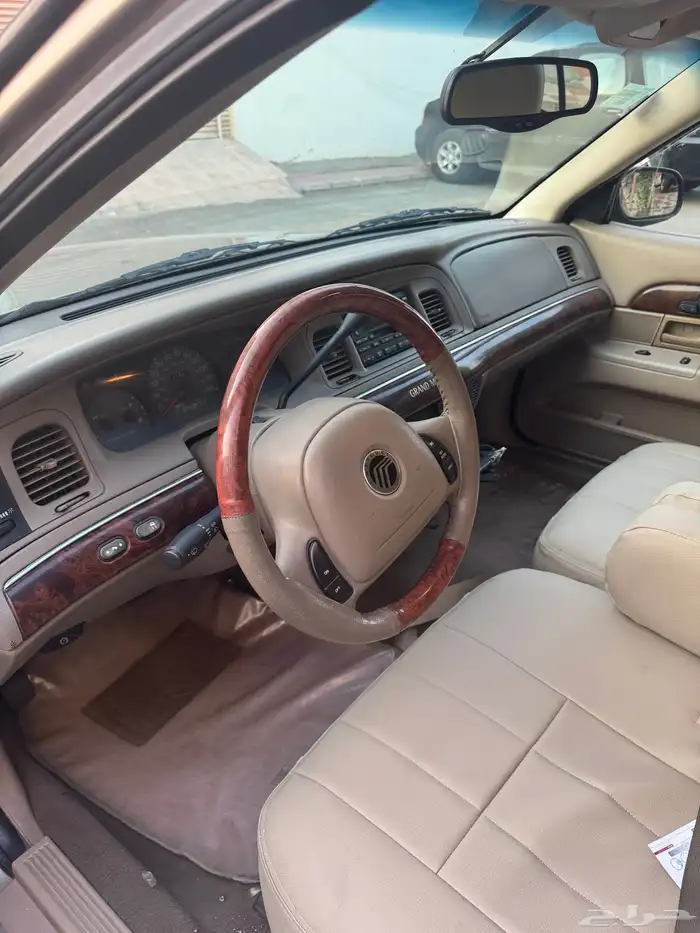 فورد قراند ماركيز فتحه 2004 13