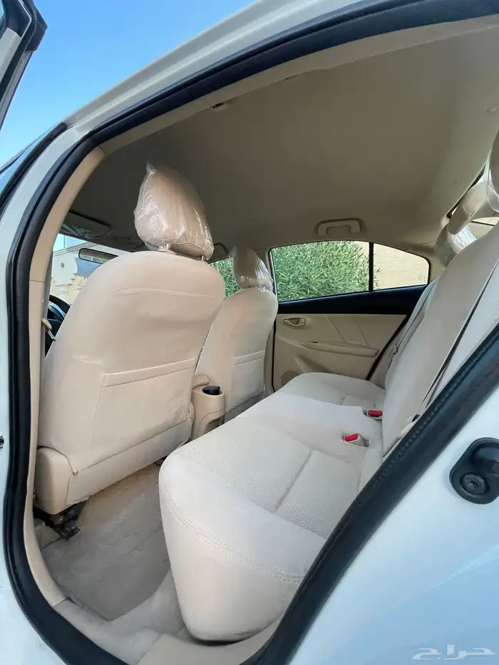 تويوتا- يارس- 2017- بنزين- تماتيك- قمه النظآفه 13