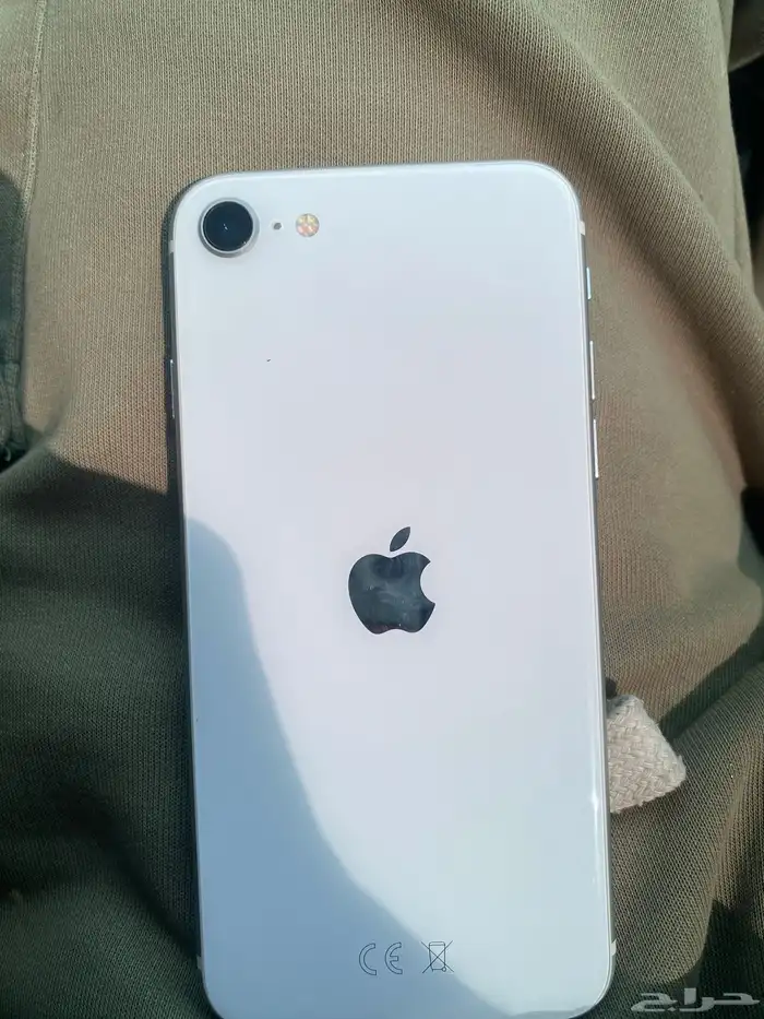 ايفون se نادر نظيف بطارقه 75 ذاكرة 64 جوال وكاله 0