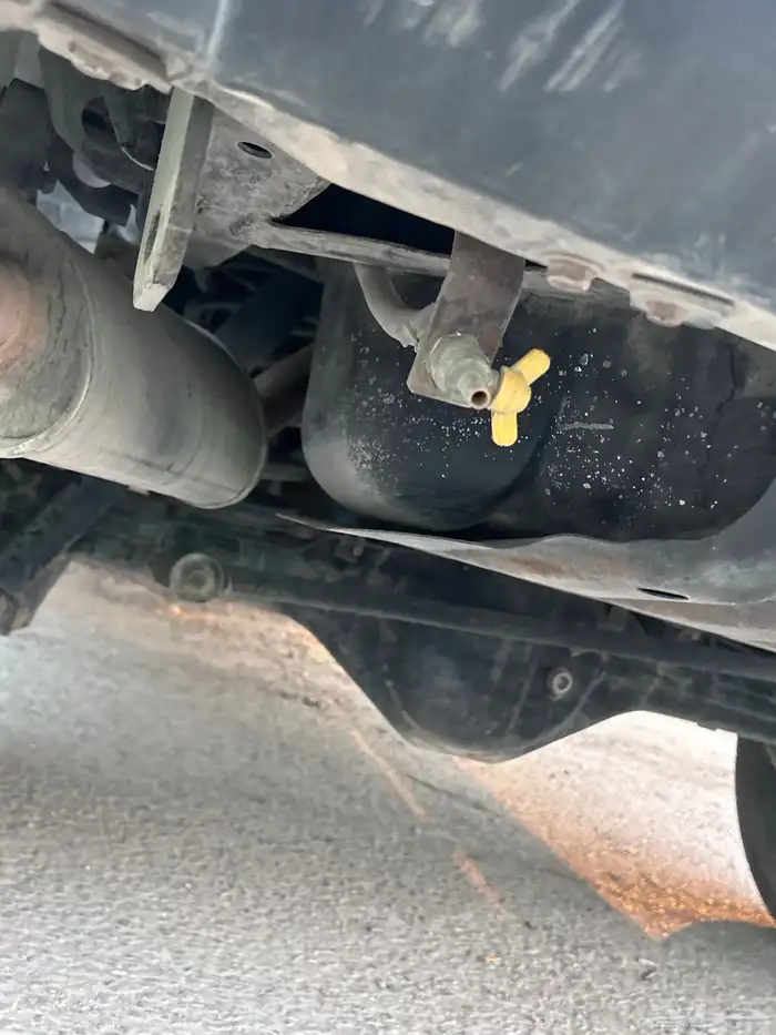 نيسان سفري 6