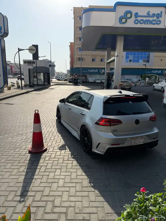 للبيع فولكس واجن قولف Gti موديل2015.. 2