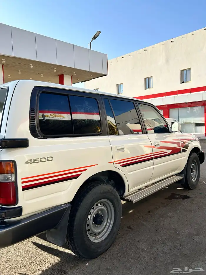 لاندكروزر 96 4