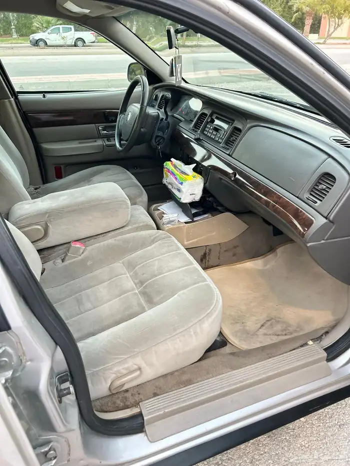 فورد ماركيز 2010 سعودي 13