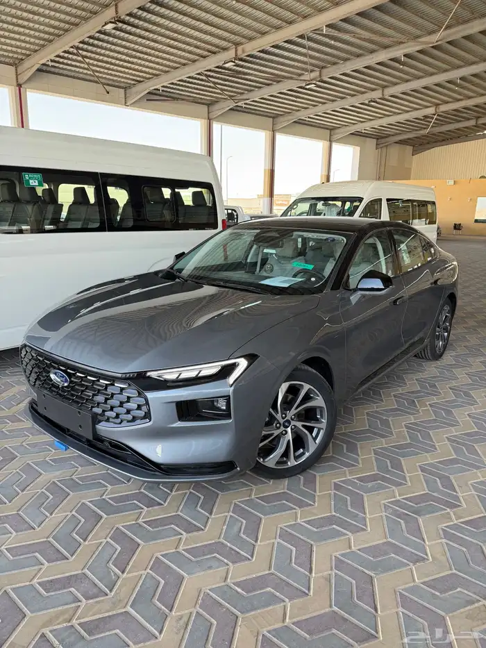 فورد تورس تيتانيوم 2026 فل كامل سعودي بسعر 143200 تم البيع 3