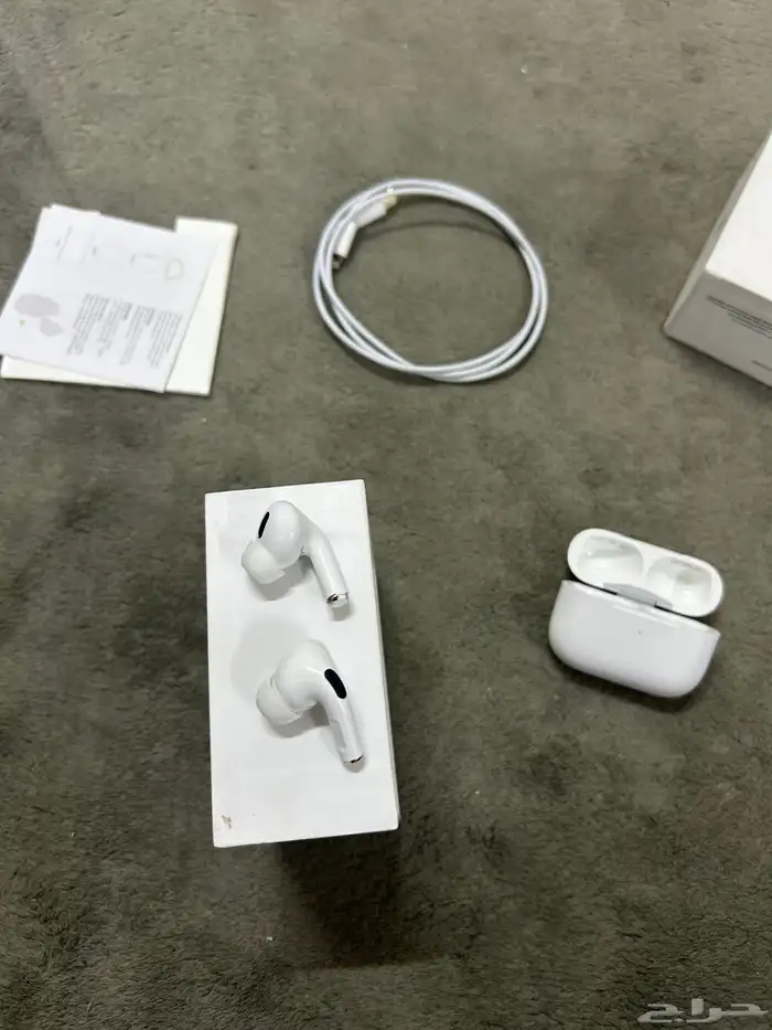 سماعه ابل الجيل الثاني نظيفه 3