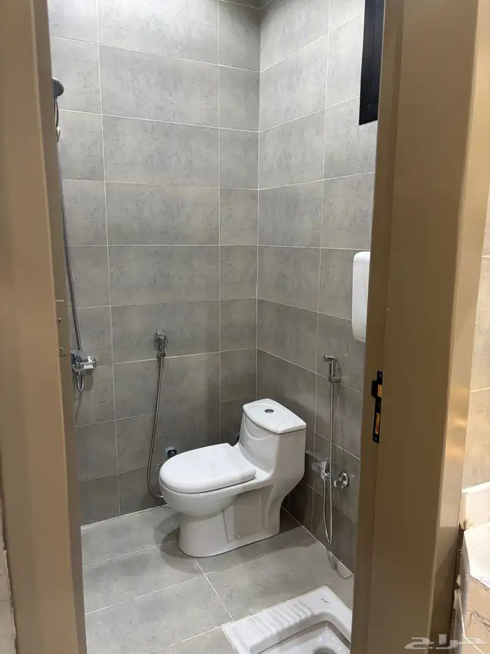 للبيع شقق تمليك ارضي 6 غرف بمدخل سياره ب 500 ألف 16