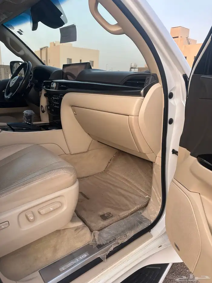 لكزس 2018 فل كامل DD 9