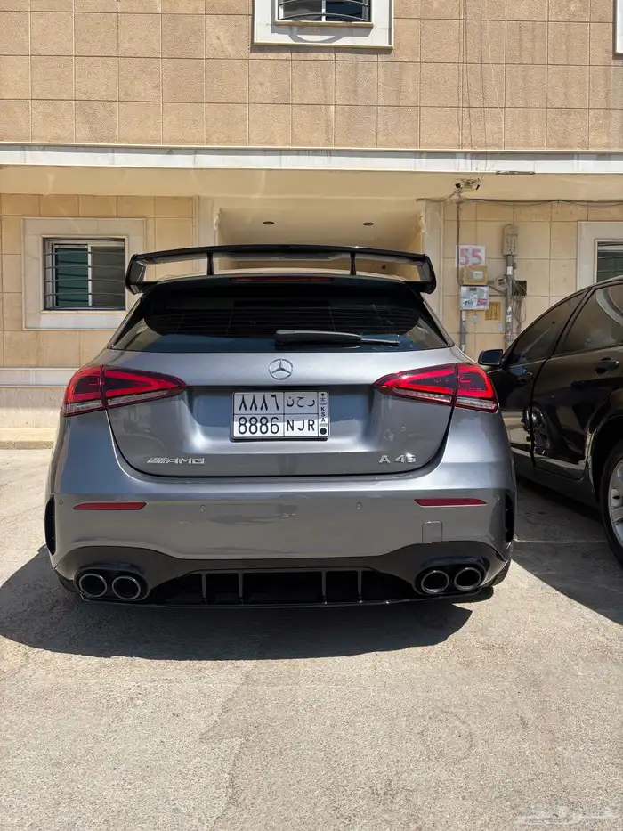 مرسدس A45 هاتش باك AMG 2021 4