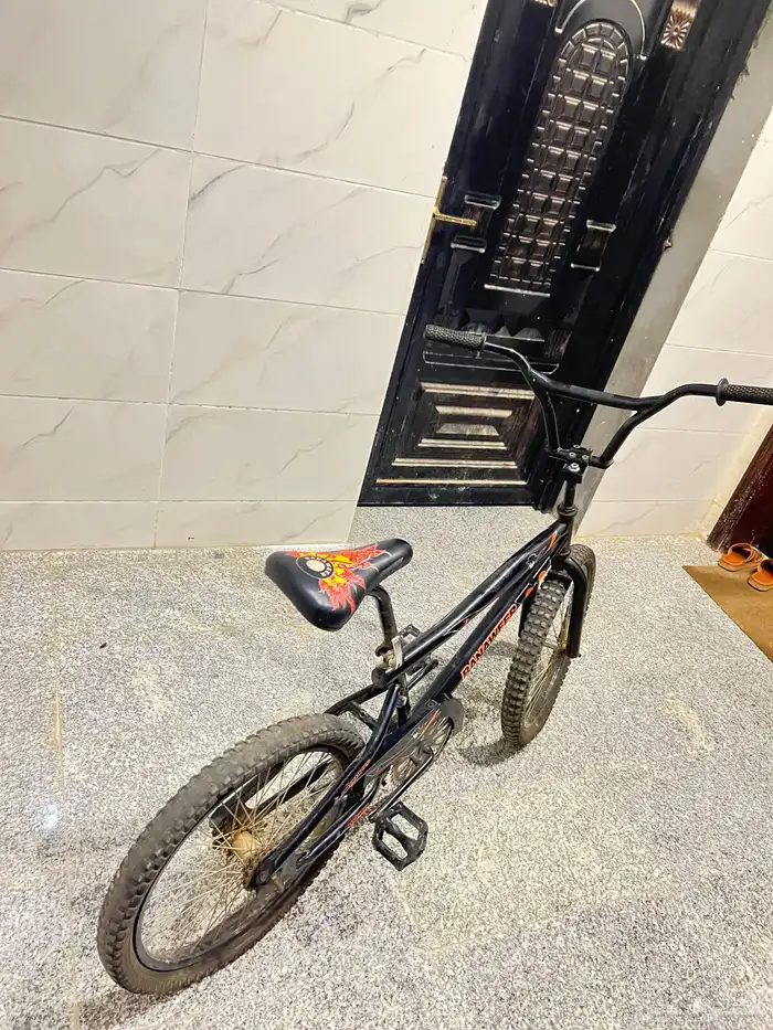 دراجة كوبرا زورو الأصلية مقاس عشرين اللون اسود 4