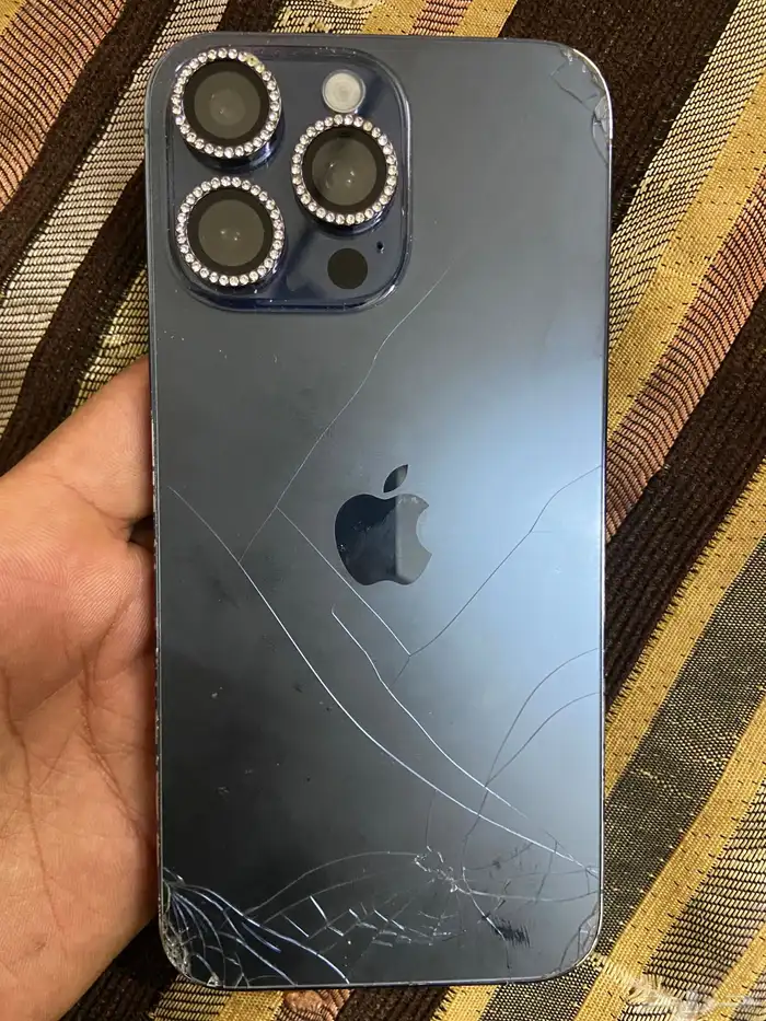 ايفون15 برو ماكس 0