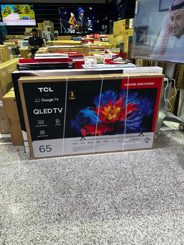 يوجد لدينا تلفزيونات TCL  LG   Samsung وشركات اخرى 40