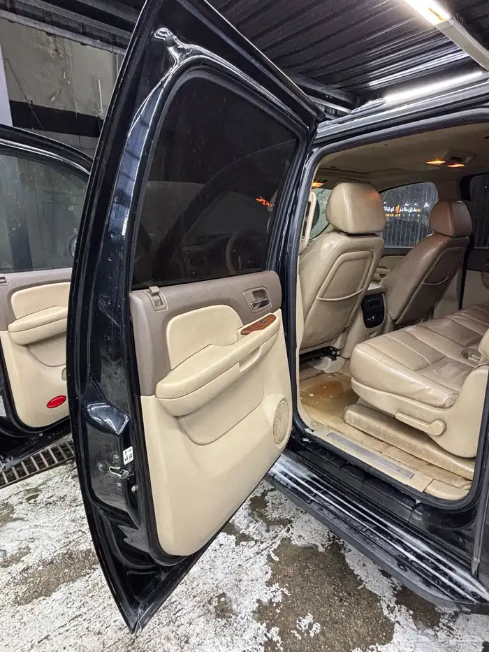يوكن XL 2007 slt اسود بودي ومحركات بلده 13