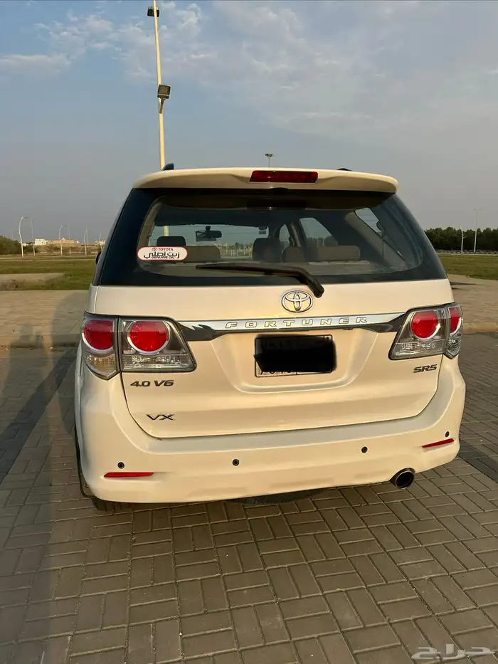 فورتشنر 2014 قير عادي VXسته سلندر 5