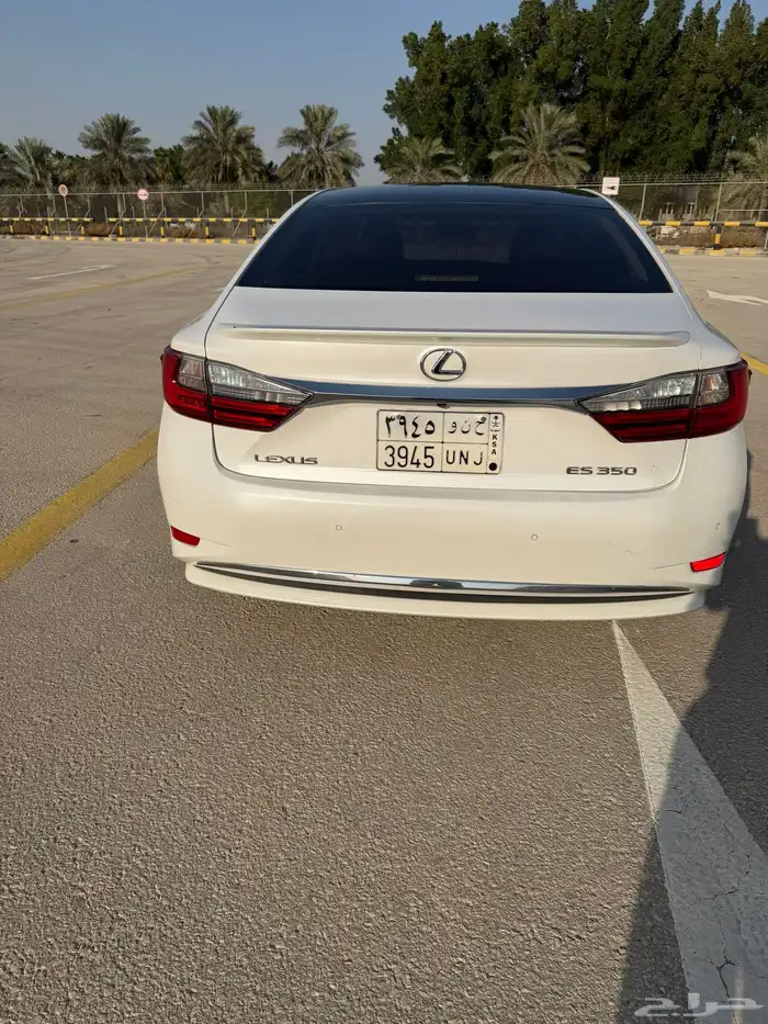 لكزس ES350 2016 1