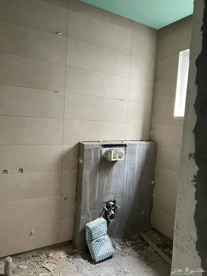 دبلوكس في دانة الرامس B 5