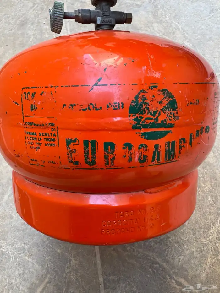 دافور ايطالي قديم ومركب كبير 5