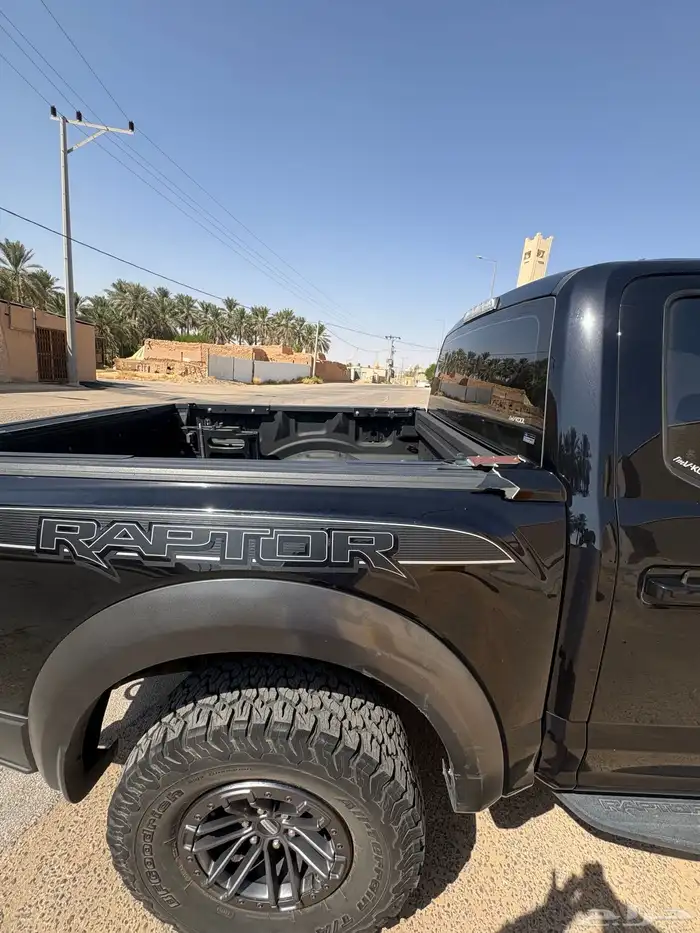 فورد رابتر 13