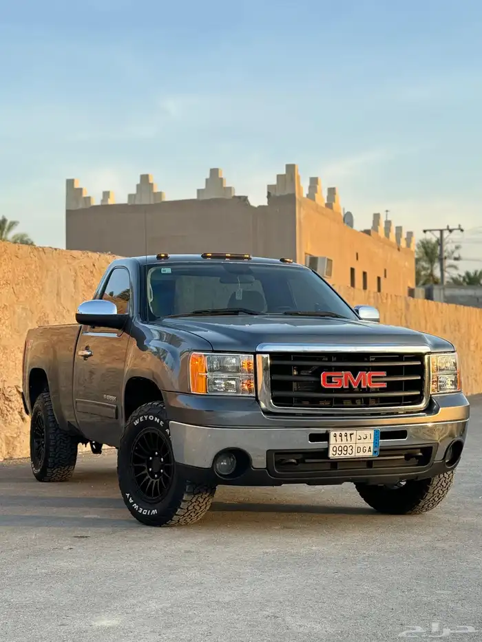 جمس سيرا 2011 نظيف للبيع 7