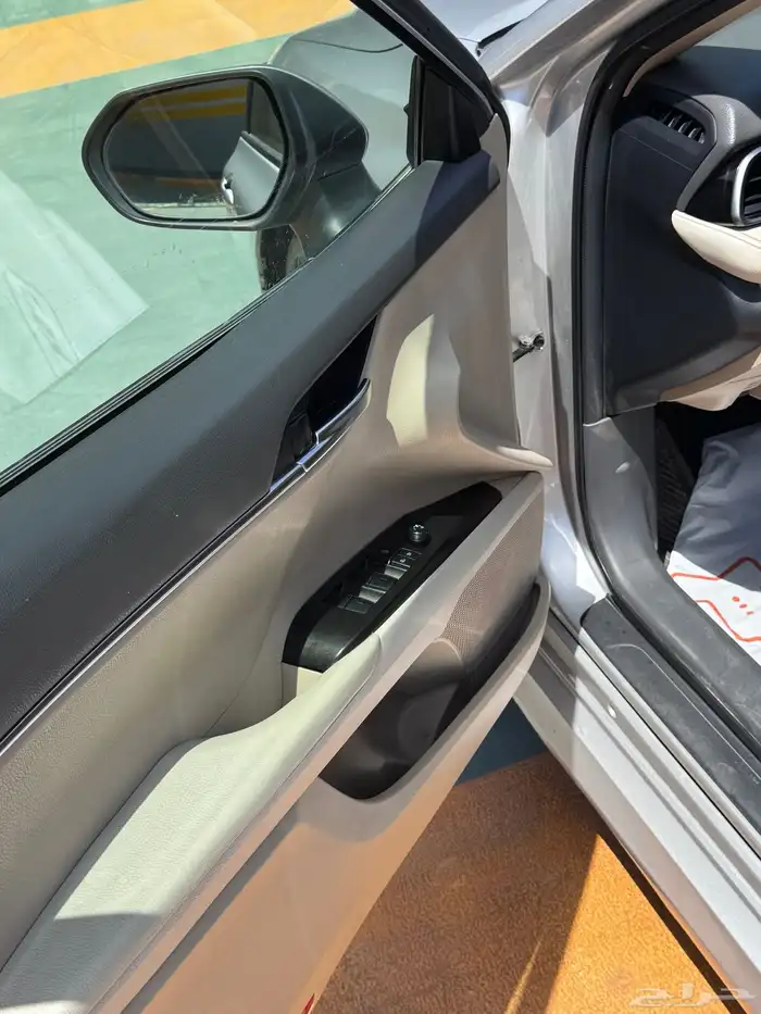 كامري 2023 LE مطور 18