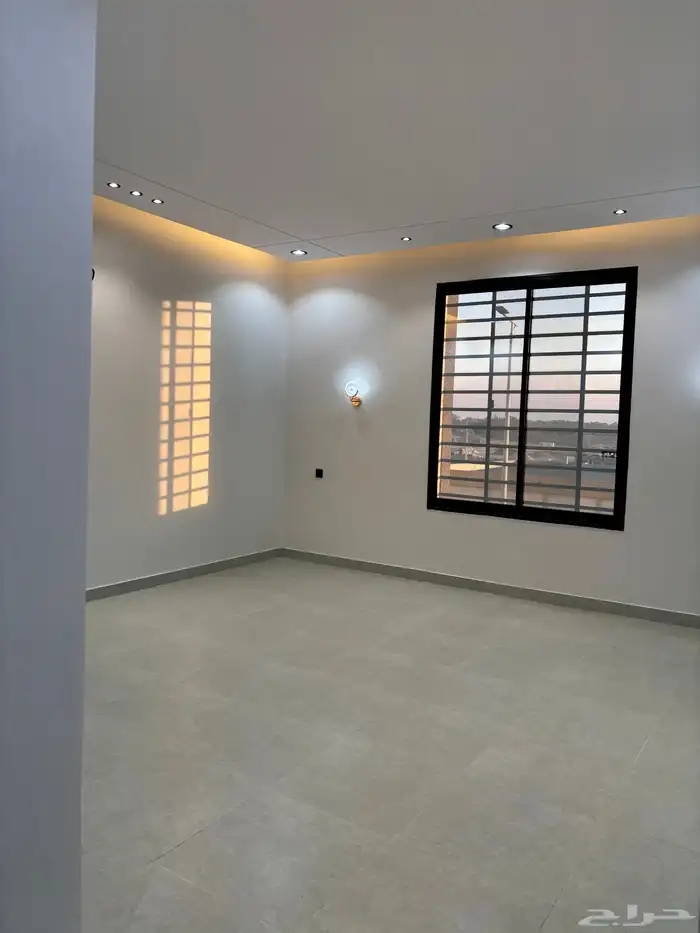 للبيع شقق تمليك ارضي 6 غرف بمدخل سياره ب 500 ألف 30