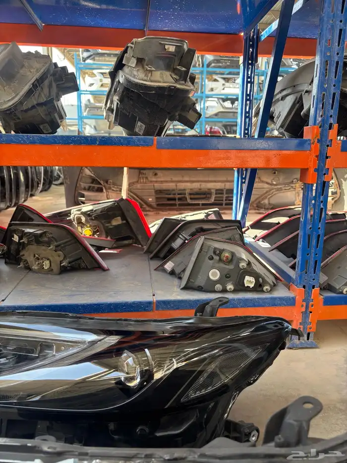 شمعات كامري 2025 يسار 4