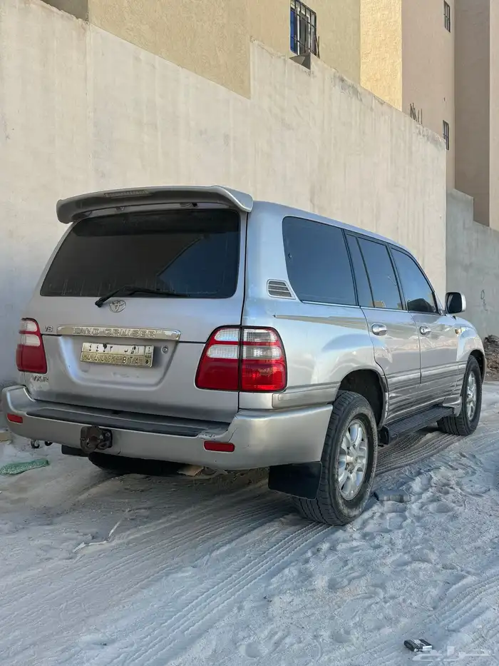 لاندكروزر 2005 للبيع 1
