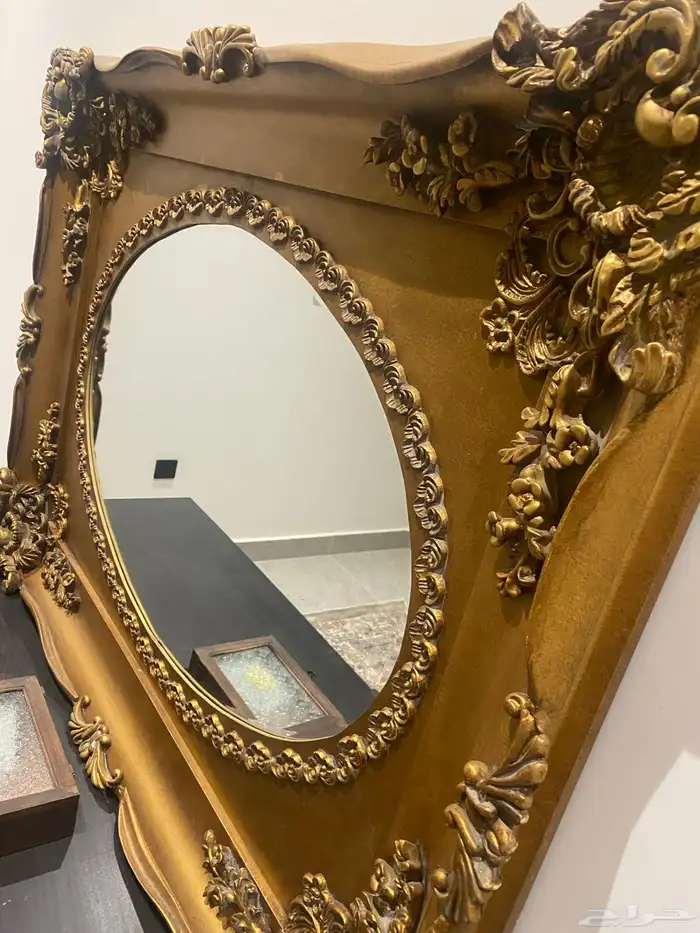 مرايا كلاسيكيه ذهبي مميزه جدا بدون عيوب 3