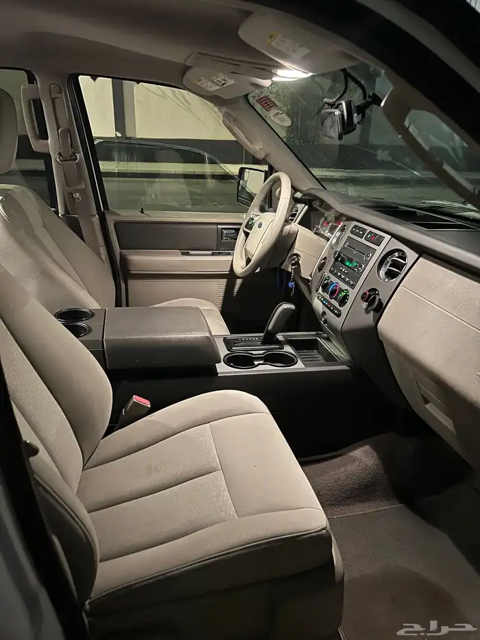 فورد اكسبديشن 2013 10