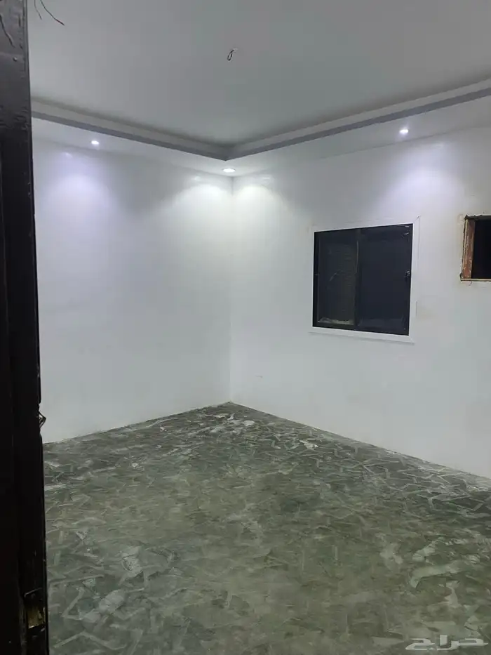 شقه عوايل للايجار السنوي 0