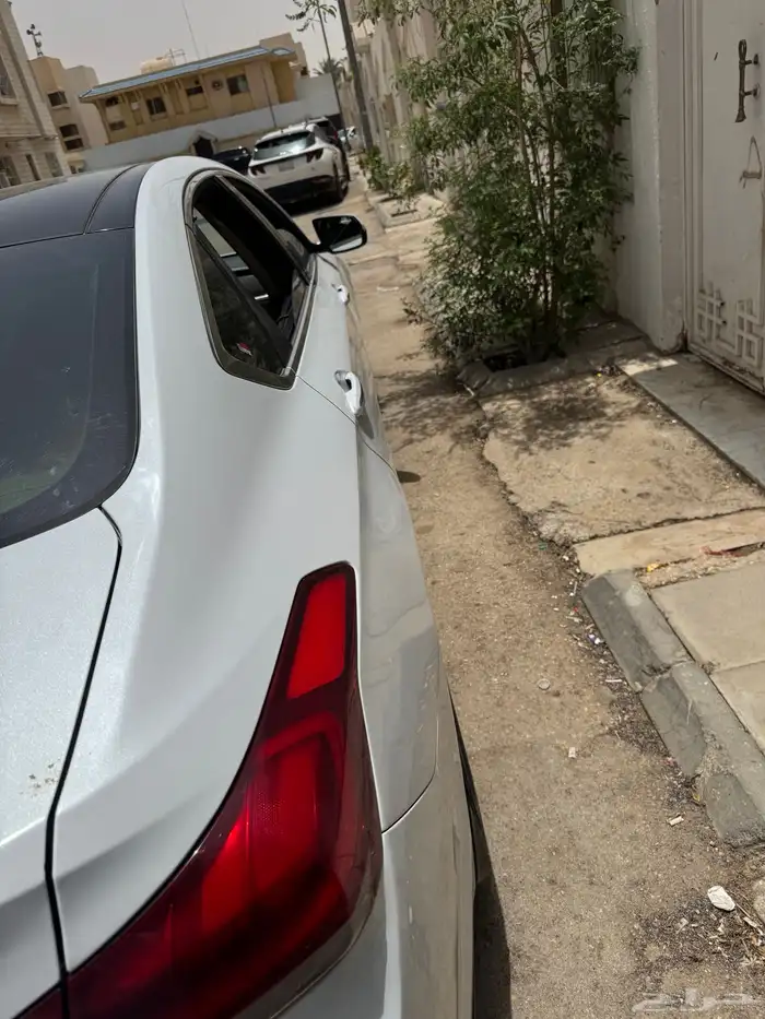 جنسس 2017 g80 بلاتينيوم 5