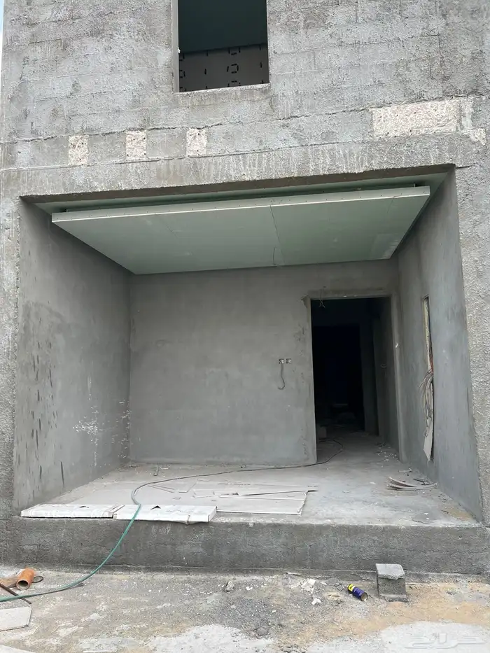 دبلوكس في دانة الرامس B 3