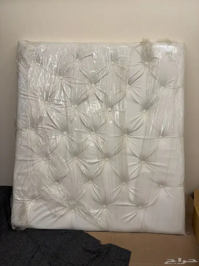 عازل صوت لشباك وطاولة تلفزيون 0