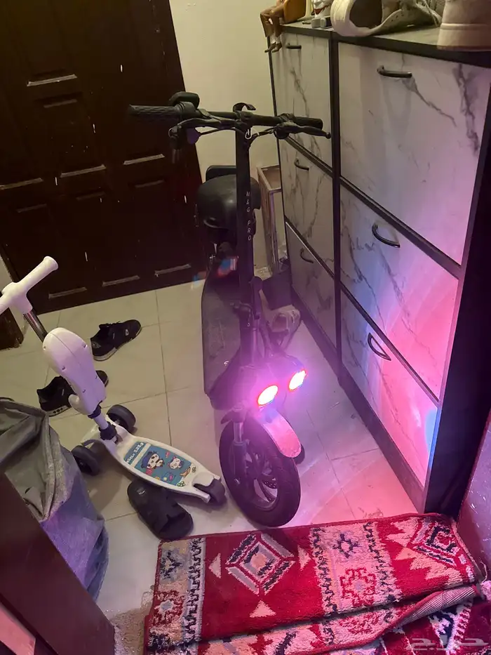 اسكوتر للبيع ع السوم فيه بلتوث وسماعات اعلى سوم 4