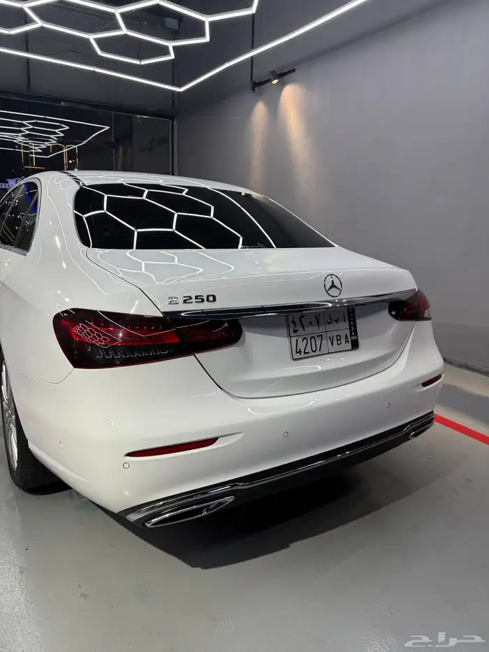 مرسيديس E250 2021نظيفة وغاية للمستخدم 5