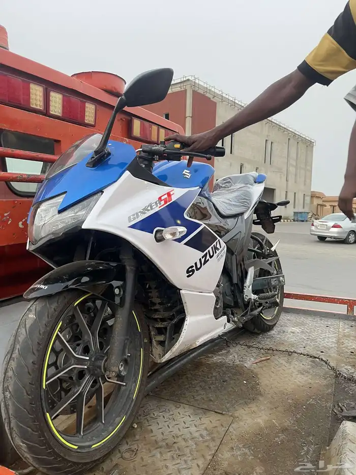 دباب سوزوكي 250 في الحجز 0