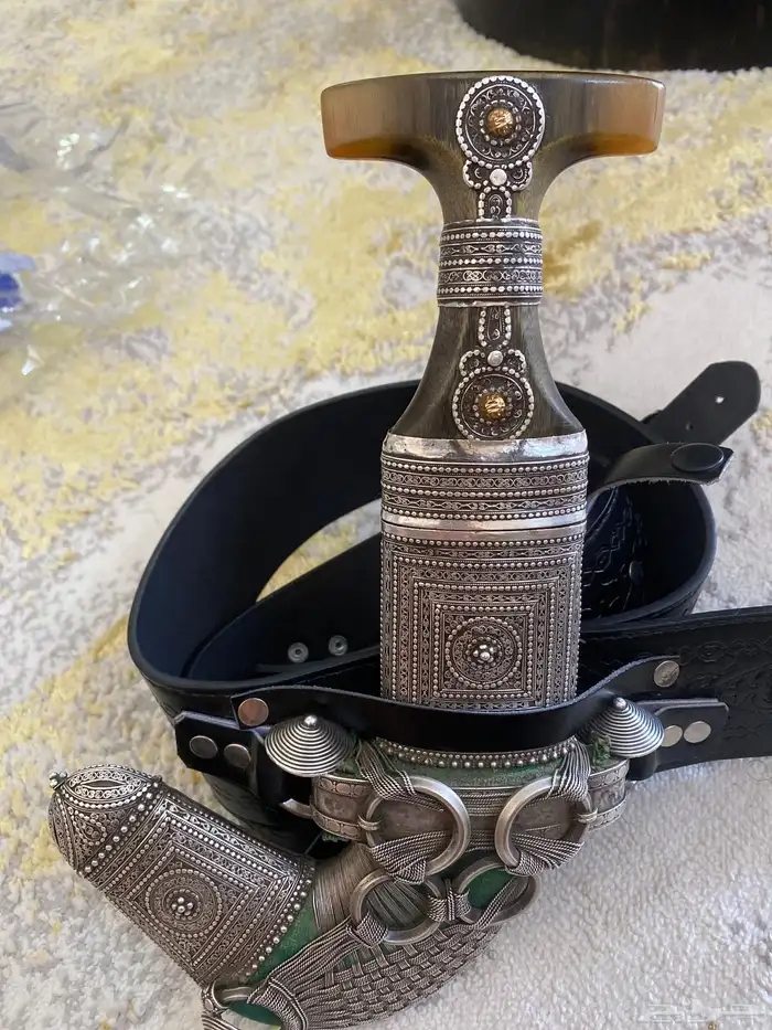 خنجر جنبيه زراف وافيه 1