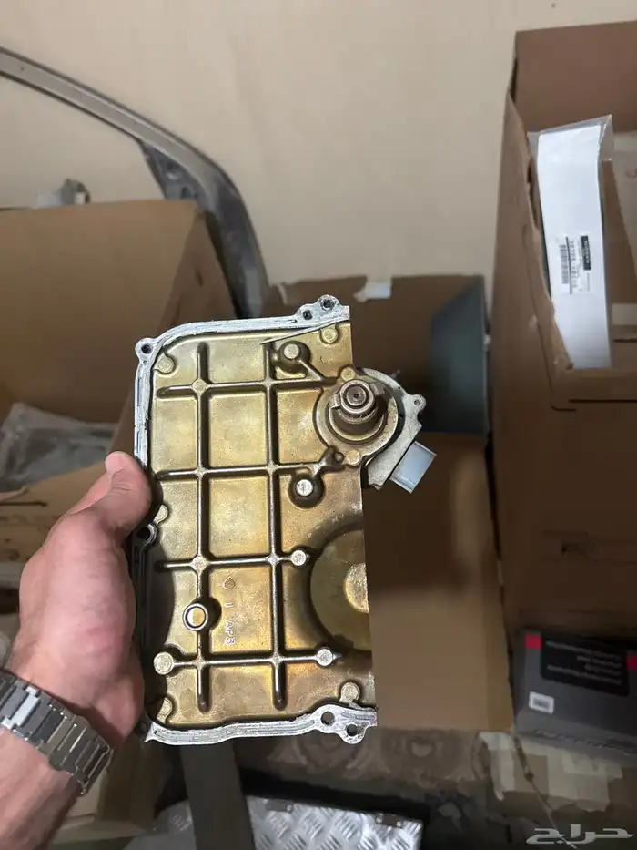 للبيع قطع مكينة فتك 24