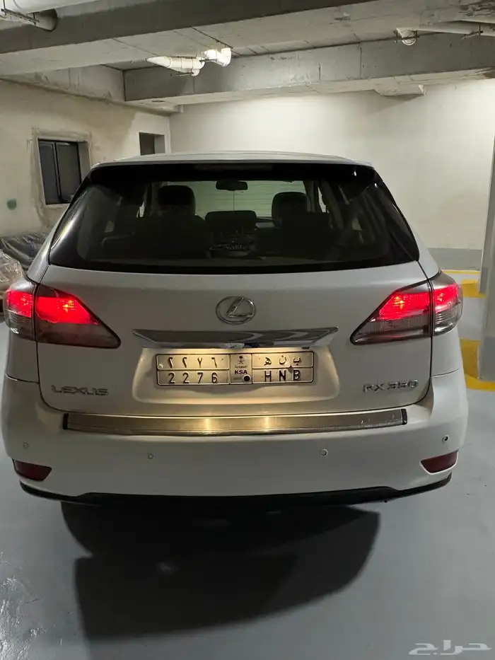 ليكزس RX 350 موديل 2011 نظيفة جدا 6