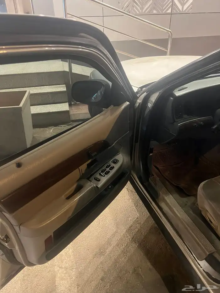 فورد ماركيز 2004 2